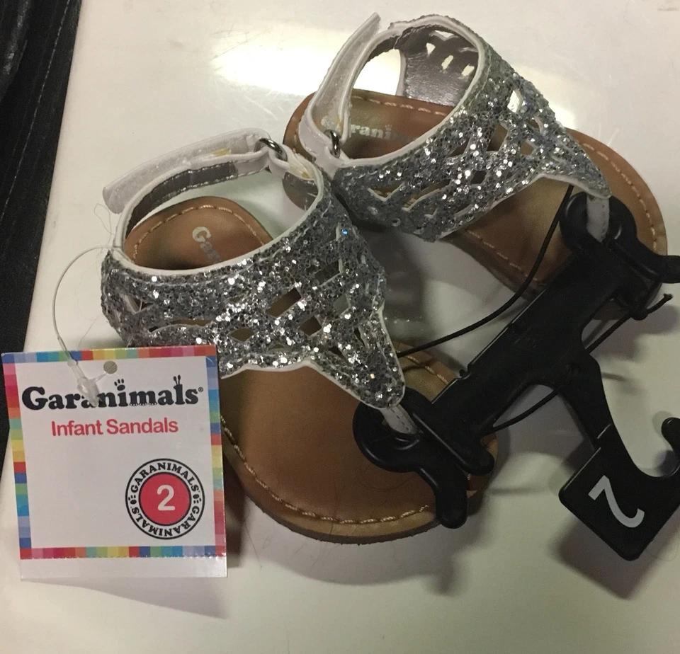 Sandalias Infantiles Garannimales Talla 2 ¡NUEVAS NUEVAS CON ETIQUETAS niño pequeño! ¡Mira las fotos! Foto 2 de 2