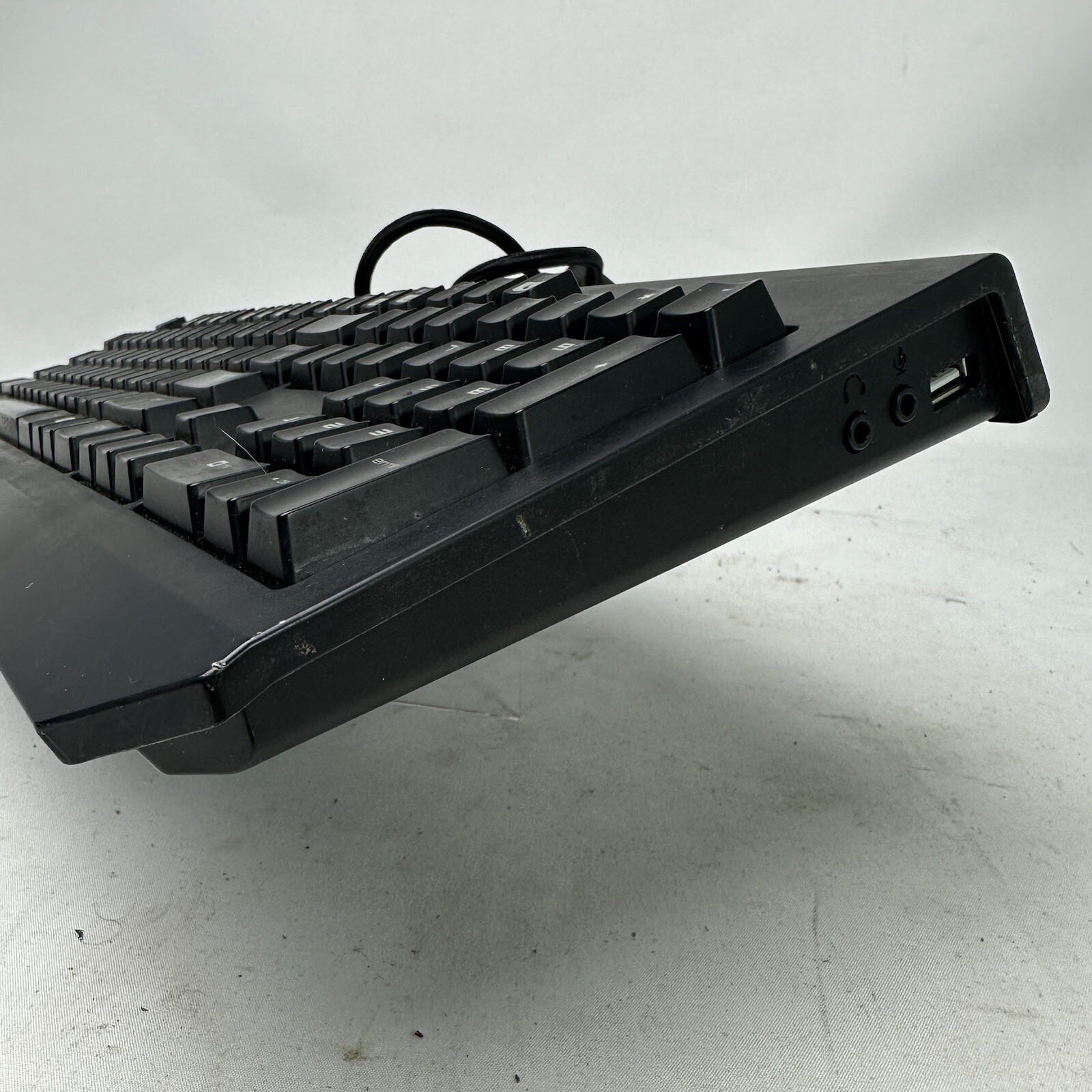 Razer BlackWidow Chroma Stealth USB Mechanical Gaming Keyboard RZ03-0122 READ