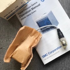 SMC ISE 30-01-65-L-X113 Digitaler Druckschalt...