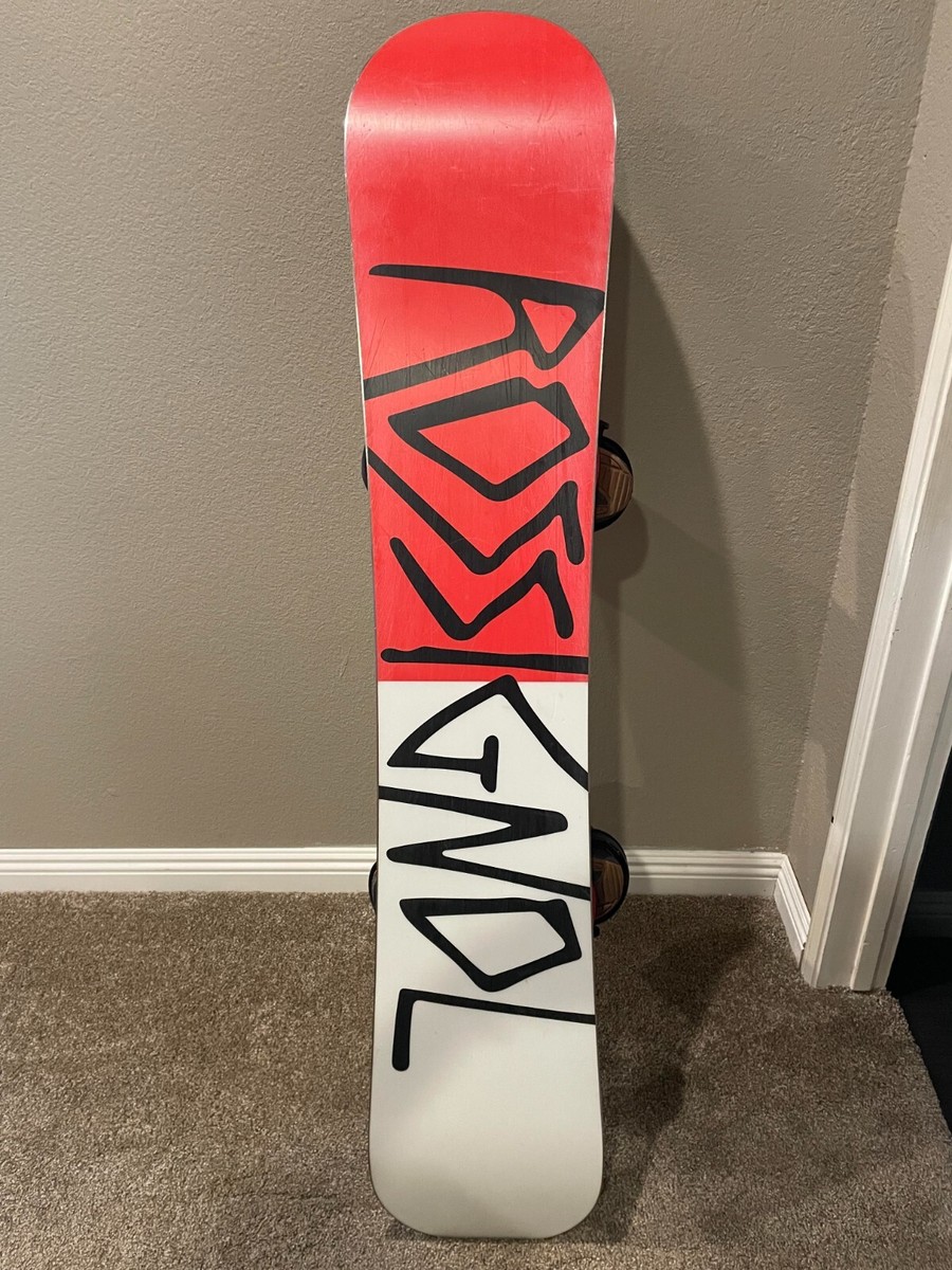 Rossignol District Black/Red 155cm Snowboard/bindings with Maysis