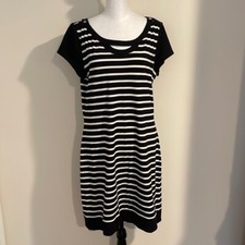 White House Black Market Women's Shift Dress Keyhole Striped Black White Large
