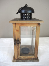 ältere Laterne Kerzenhalter/ Teelicht, Holz verglast