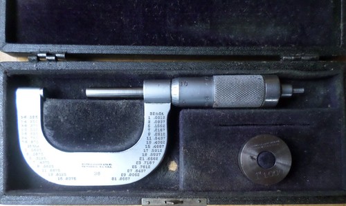 Vintage 1"-2" Brown & Sharpe No. 38 Micrometer in Box - Picture 6 of 6