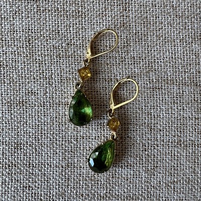 Carolee New York Jewelry Dangly Earrings Gold Tone Green Yellow Faux Stones