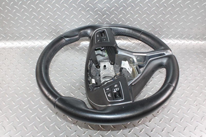 17-20 Levante *WORN* Black Leather Driver Column Steering Wheel Assembly OEM WTY