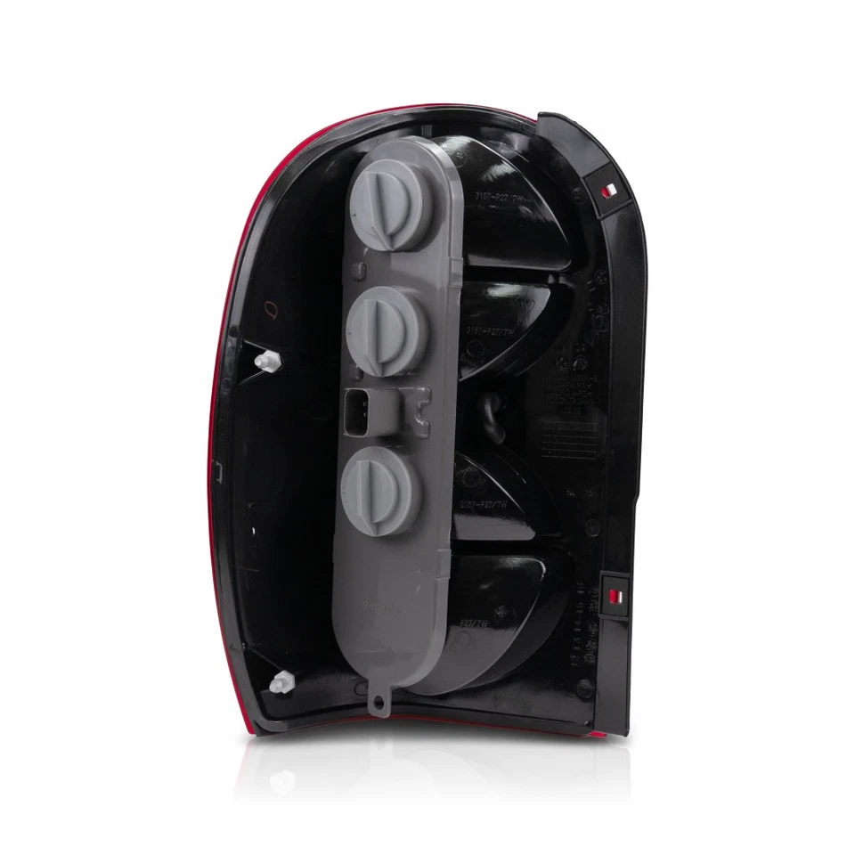 Luz trasera lateral de pasajero CAPA para Jeep Liberty 2005 2006 2007 CH2801158 Foto 2 de 4