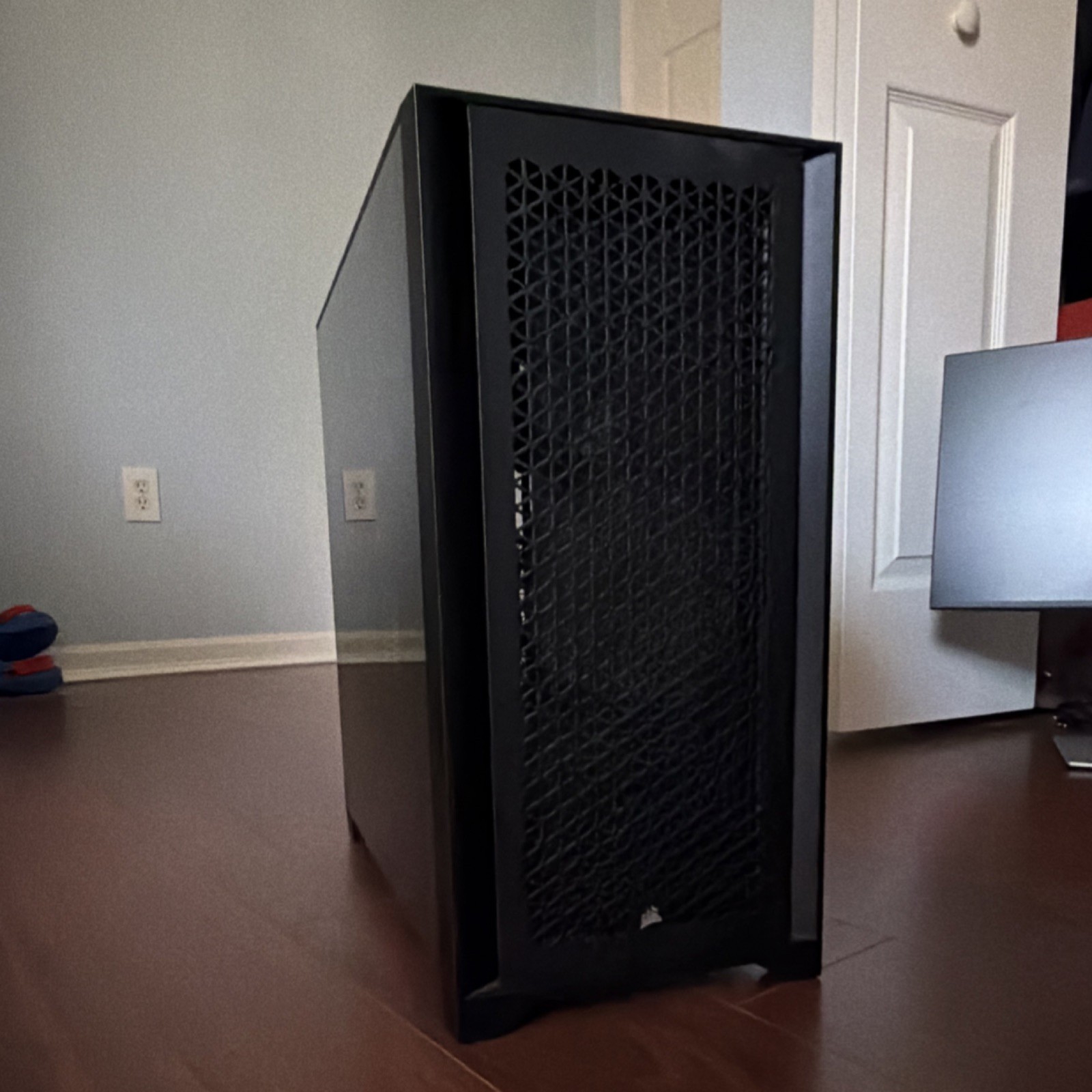 Corsair 4000D Airflow ATX Mid Tower Case Tempered Glass Side Panel Black