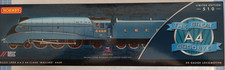 Hornby R3251 LNER A4 locomotive 'Mallard' No.4468. OO Gauge Great Goodbye Ltd Ed