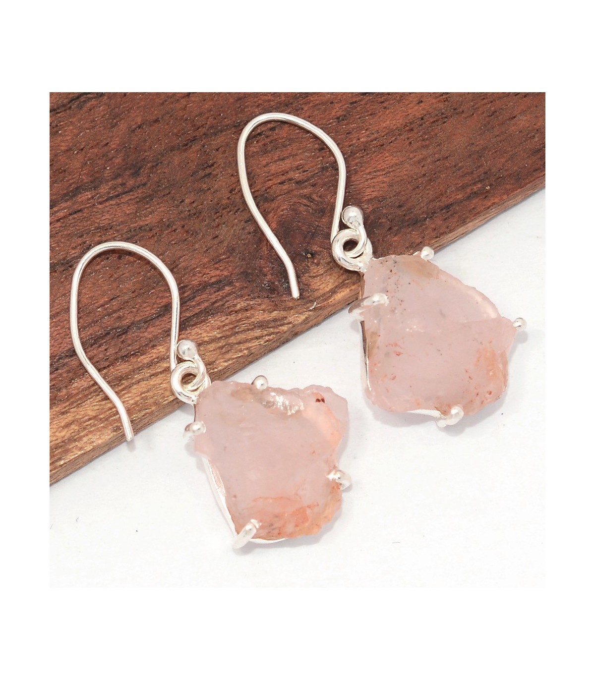 Boucles d'oreilles quartz rose brut véritable forme libre TW79.1