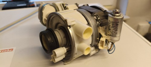 Umwälzpumpe Heizpumpe Mpew 00-62/2 mit Druckwächter  Miele Geschirrspülmaschine