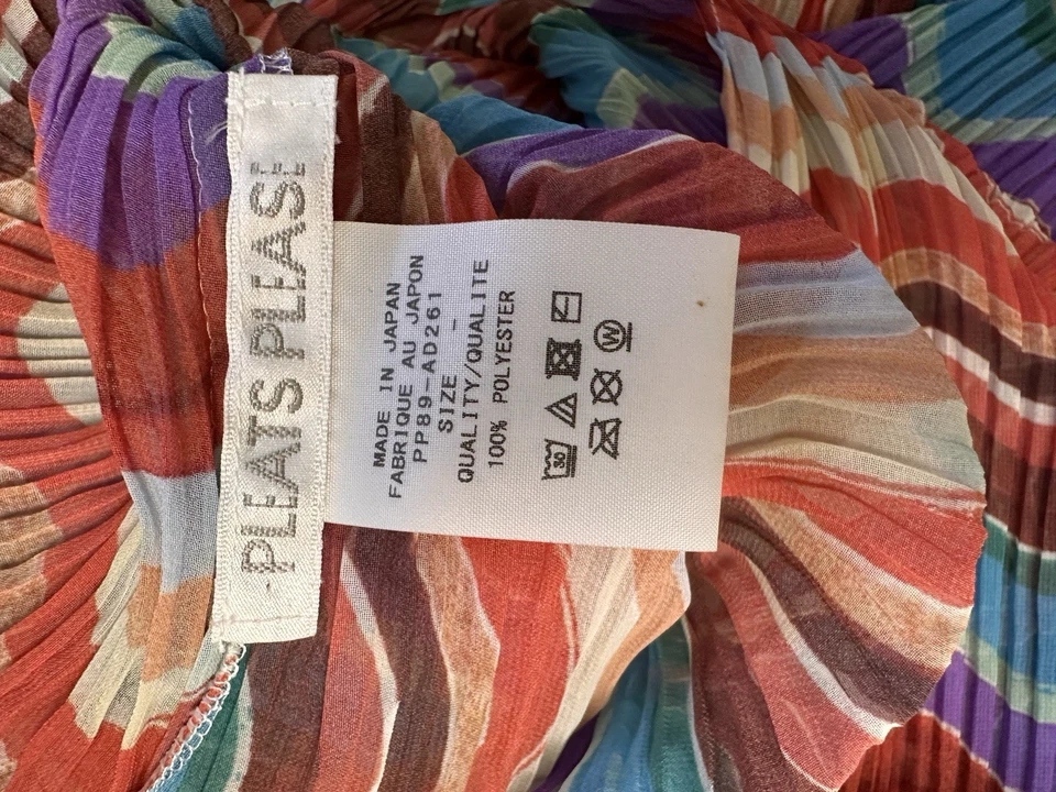 Top de caftán a rayas colorido Pleats Please Issue Miyake Foto 4 de 4