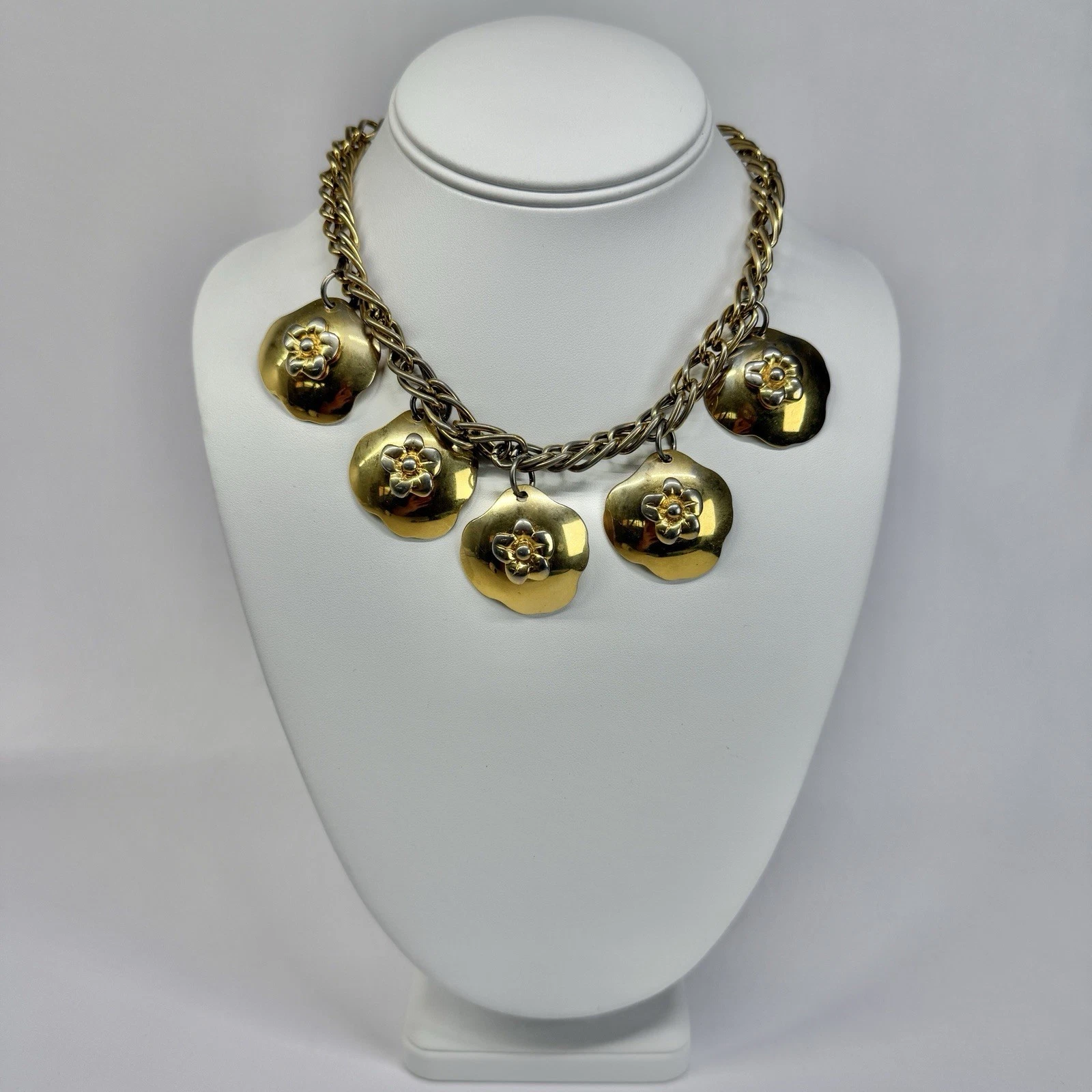 Elegant Floral Runway Couture Style Gold Tone Vintage Necklace Jewelry N369