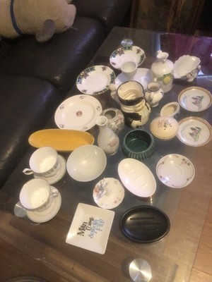 26 Teile Konvolut verschiedene Keramik Teegeschirr, Untertassen, Vase & Deko Teile