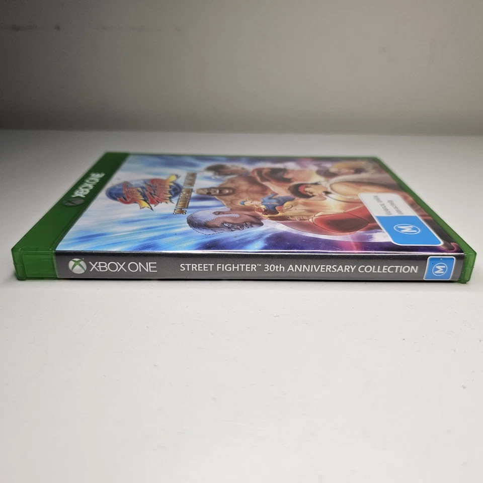 Street Fighter 30th Anniversary Collection - Xbox One Game - PAL - Capcom - Image 3 of 4