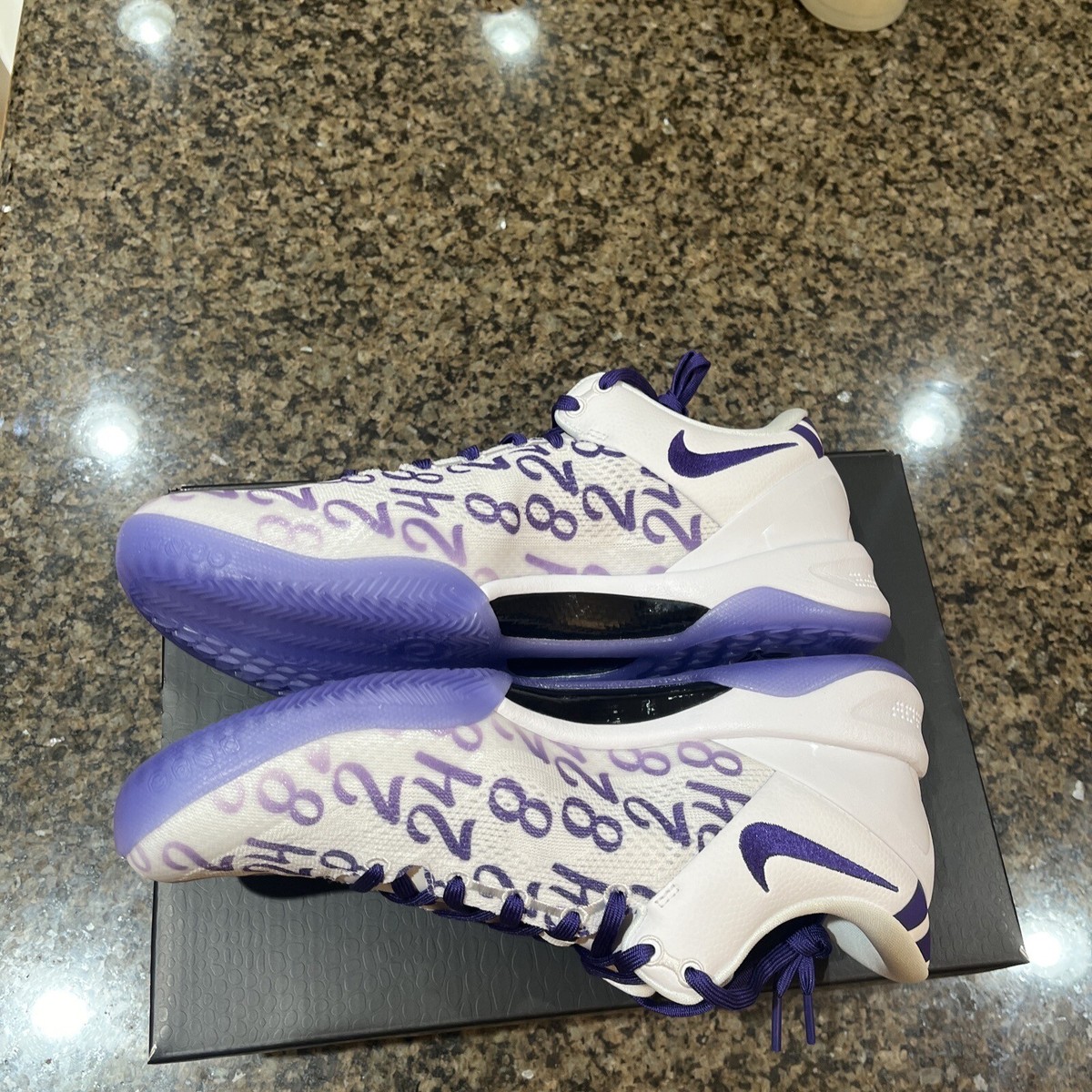 Nike Kobe 8 Protro Court Purple White FQ3549-100 Men's Size 9.5