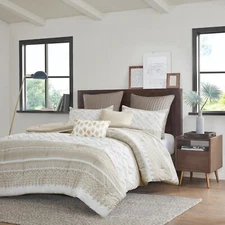 INK+IVY Mila 3 Piece Cotton Comforter Set with Chenille Tufting