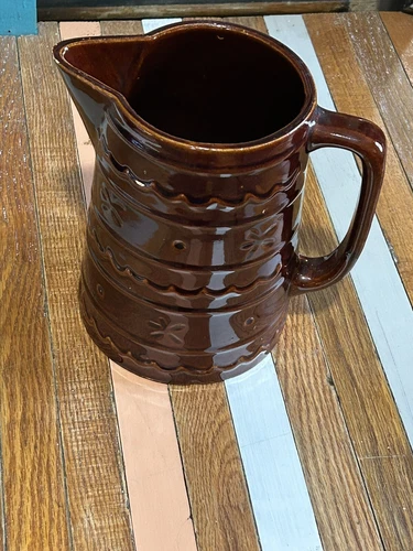 Marcrest Daisy Dot 24 oz Pitcher Dark Brown Stoneware Oven Proof 6” Tall MCR2