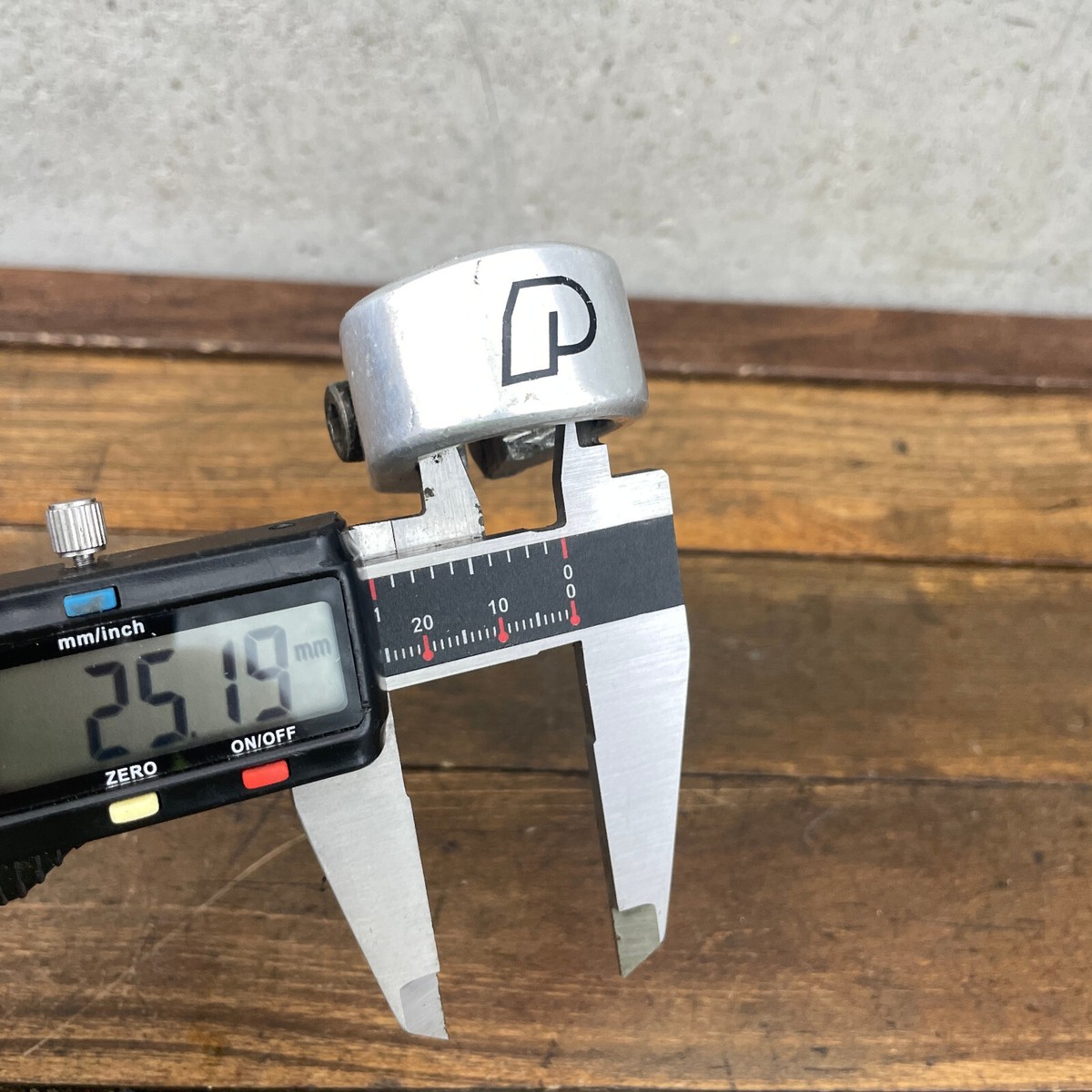 PINCE DOUBLE POSTE de siège robuste 31 8 mm renforce la structure de