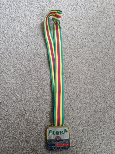 RARE CLASSIC FLORA 22ND LONDON MARATHON 2002 RACE OFFICIAL MEDAL - Picture 1 of 4