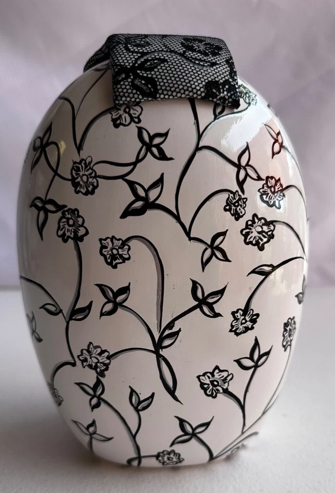 Cartera Huevo Madera Timmy Woods Beverly Hills Firmada De Colección Negra Blanca Floral Bisagras Foto 4 de 4