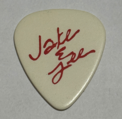 【直筆サイン入T】RED DRAGON CARTEL L Jake E Lee RED DRAGON CARTEL JAKE E LEE SIGNATURE GUITAR PICK RARE 2023 TOUR