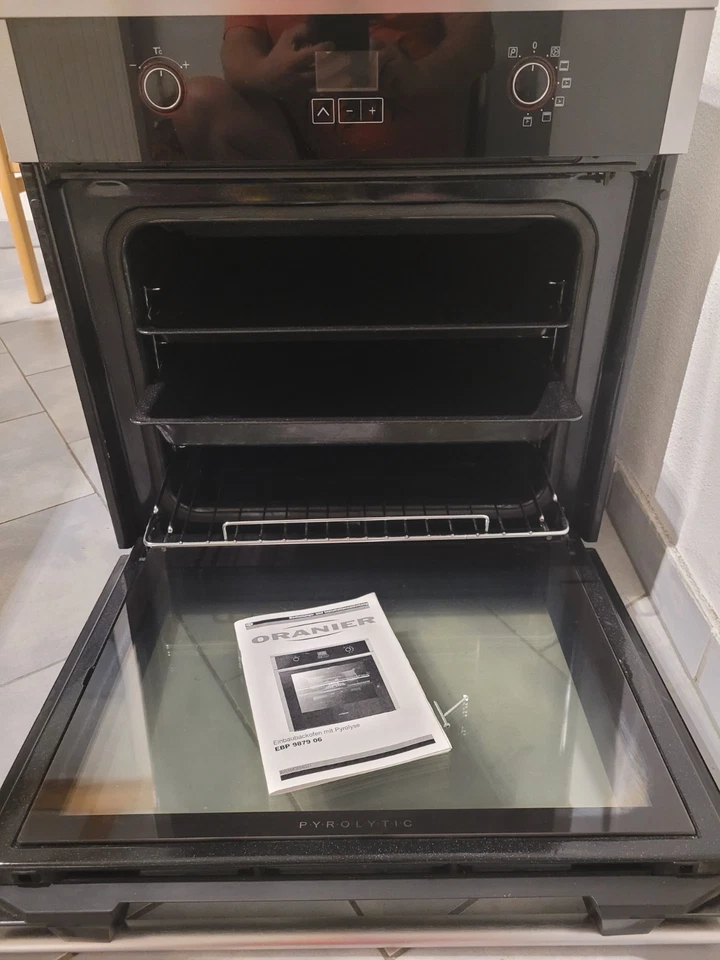 Oranier Einbaubackofen mit Pyrolyse. Bitte Beschreibung beachten !!! - Bild 2 von 4