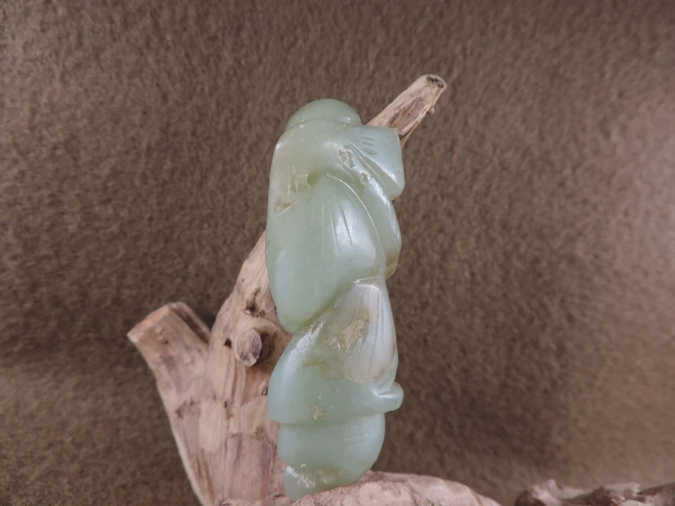 Antigua escultura china de jade hetiano tallada a mano figura colgante hombre de la suerte Foto 4 de 4