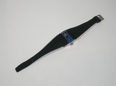 DULUX  JUMPING HOUR WATCH - BASCHMAKOFF DESIGN - WORKING