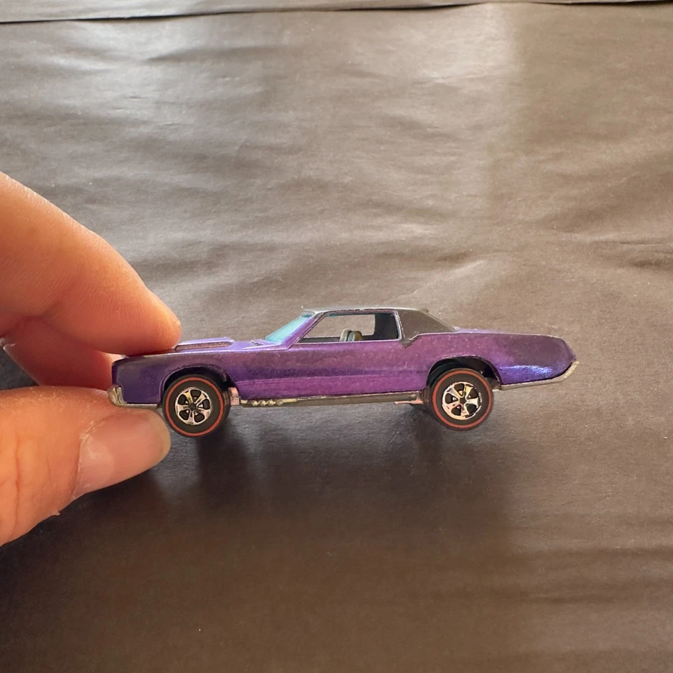 RARO ORIGINAL 1968 HOT WHEELS REDLINE PÚRPURA PERSONALIZADO ELDORADO HK COCHE NEGRO INT CASI NUEVO Foto 2 de 4