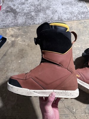 ThirtyTwo Lashed Men s Snowboard Boots Size 10 Brown/Black  Dual BOA Dial Stiff