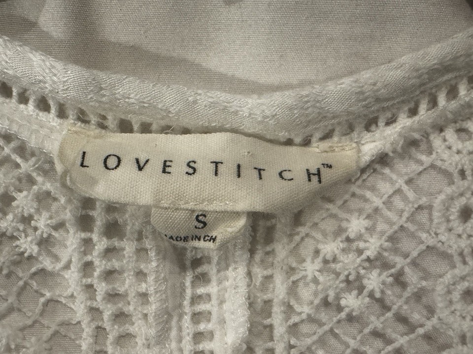 Women’s Love Stitch White Crochet V-Neck Boho Top: Button Front Bell ...