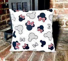 869. Handmade MINNIE MOUSE 100% Cotton Cushion Cover Various sizes