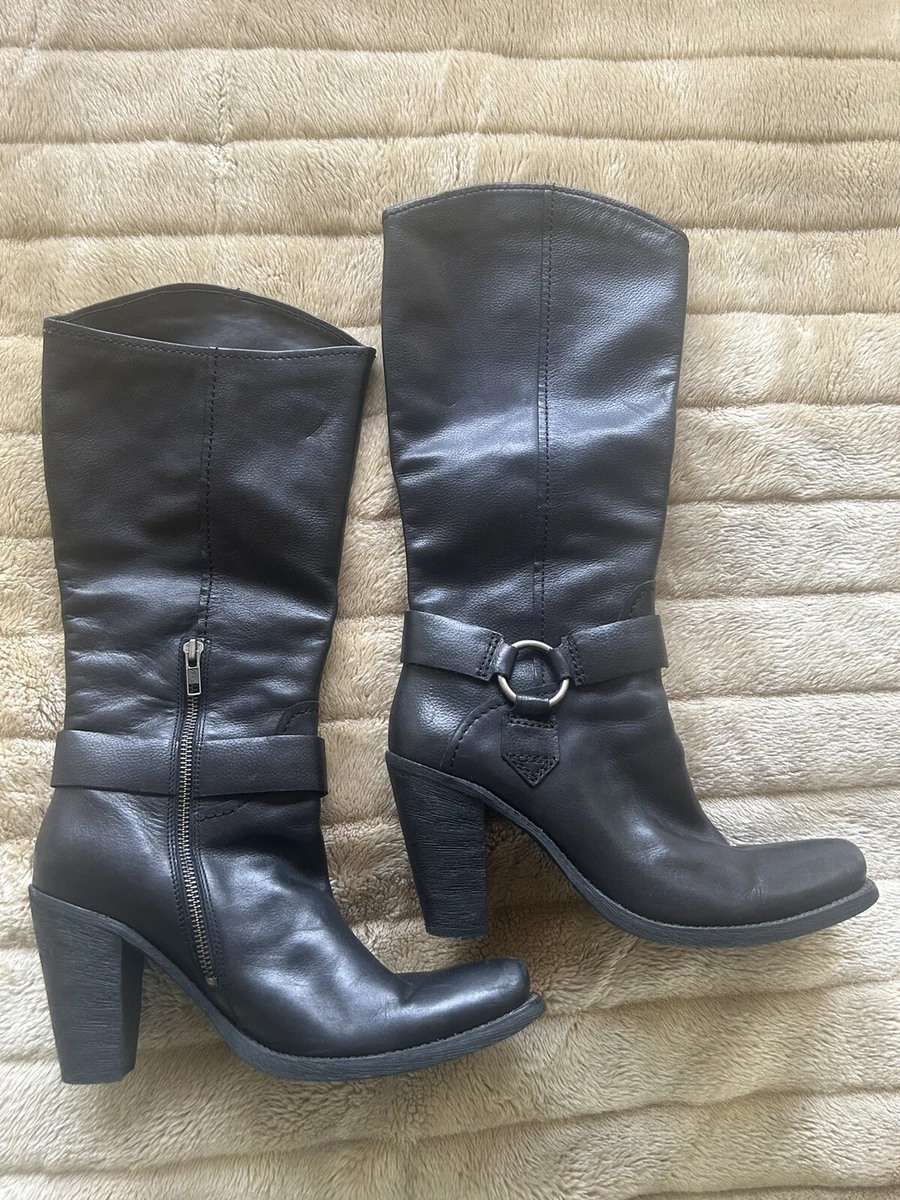 Carvela top snug boots