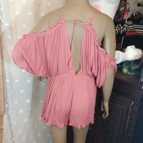 NEW Topshop Boho Romper Ruffle Dusty Rose Gold Pink Cold Shoulder Playsuit Large - Picture 2 of 10