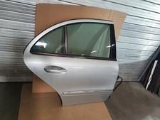 191* Mercedes W211 E-270CDI Limo T&uuml;r Hinten Rechts T&uuml;rgriff Glas F:744