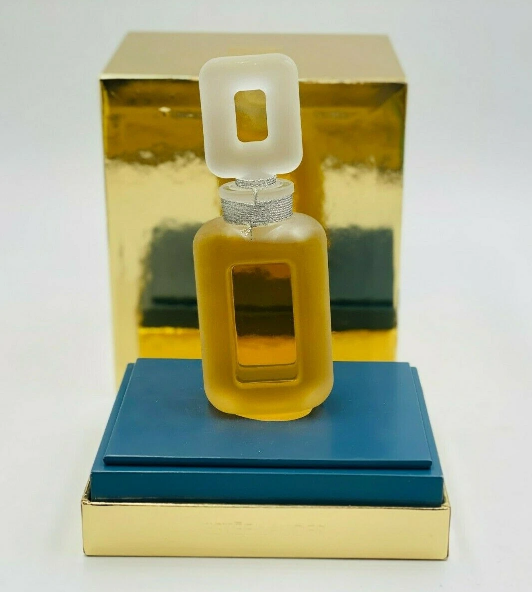 Parfum private online collection estee lauder