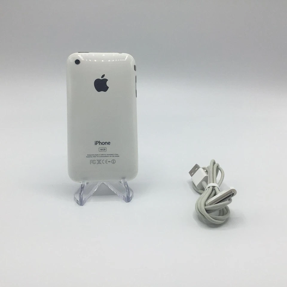 2009 Apple A1303 iPhone 3GS - 16 GB - Unlocked - White (MC136LL/A) - Image 2 of 2