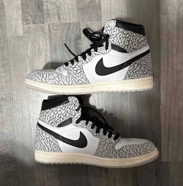 Air Jordan 1 Retro High OG White Cement Sneakers Size 10.5 - Image 2 of 4