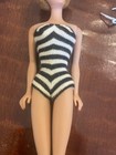 Vintage 1961 Mattel Barbie #850 BLONDE BUBBLE CUT DOLL - COMPLETE SWIMSUIT ~ EXC — photo 2