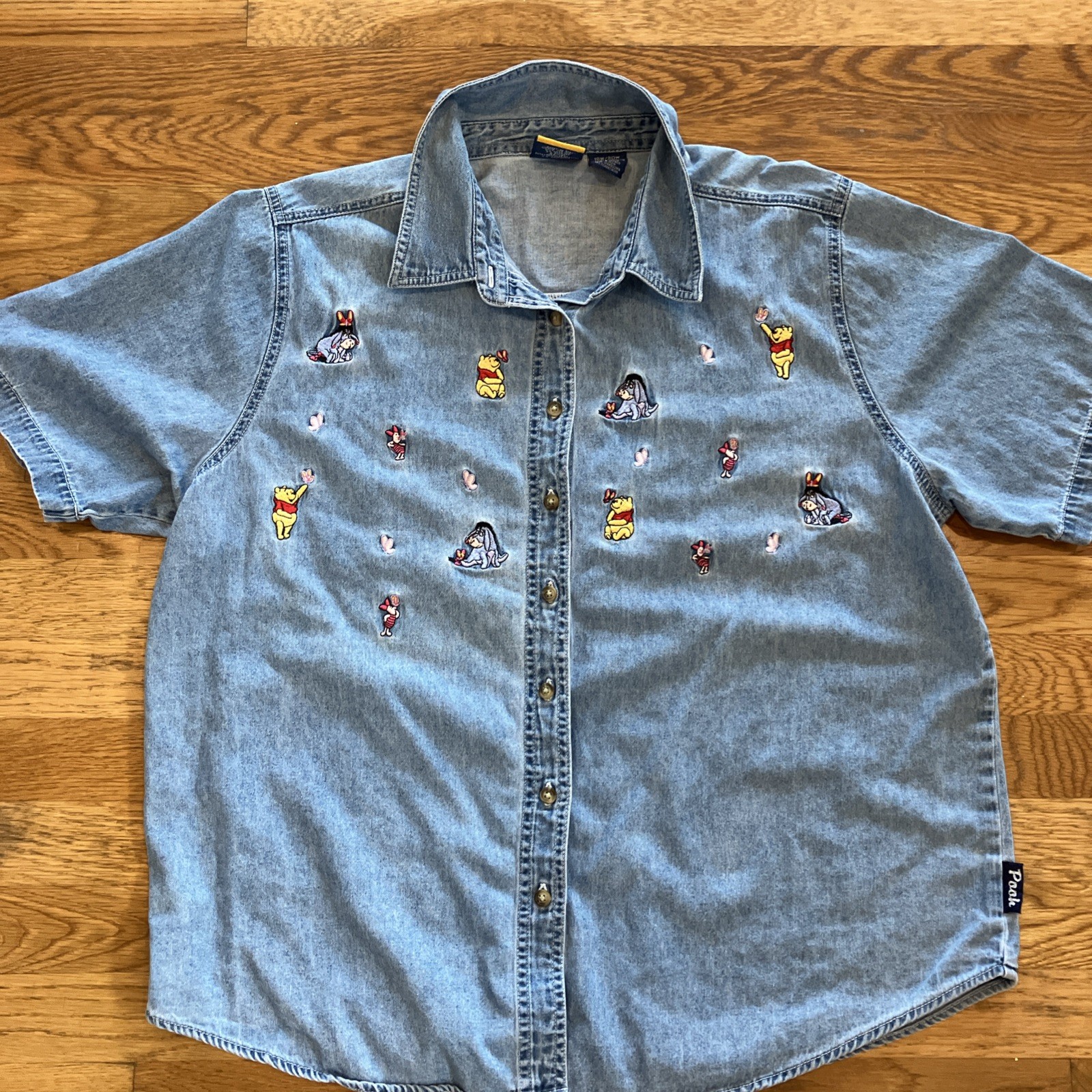 Vintage Winnie The Pooh Button Up Shirt Size 2 XL Blue Denim Eeyore Piglet
