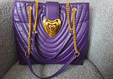 ESCADA Schultertasche Leder lila gesteppt gol...