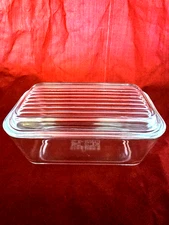 PYREX Corning Clear Glass 502-B Refrigerator Dish With 502-C Ribbed Lid