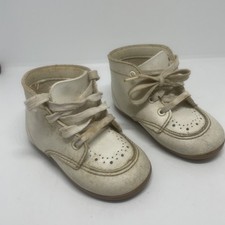 Vintage WEE KIDS 1960s Baby Leather Booties Tie Lace Up USA