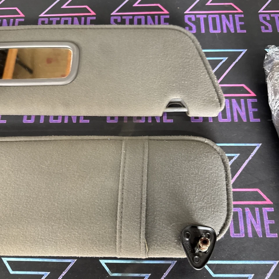 1989-2006 Ford Ranger para-sol par de pano cinza médio - Imagem 4 de 4