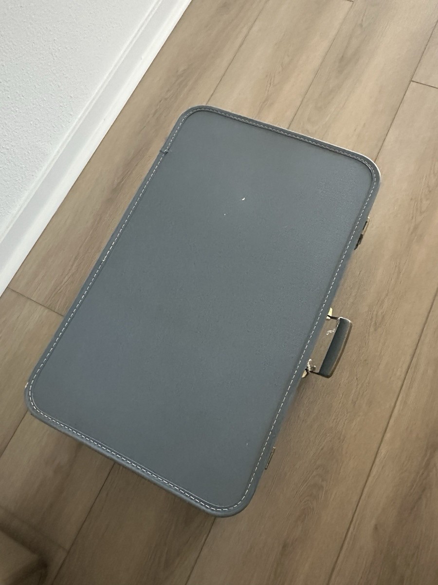 Lady Baltimore Vintage Blue Hard Shell Suitcase Locking Extra