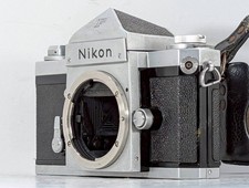  Exc 5 Nikon F Eye Level 35mm SLR Film Camera Body Silver from JAPAN