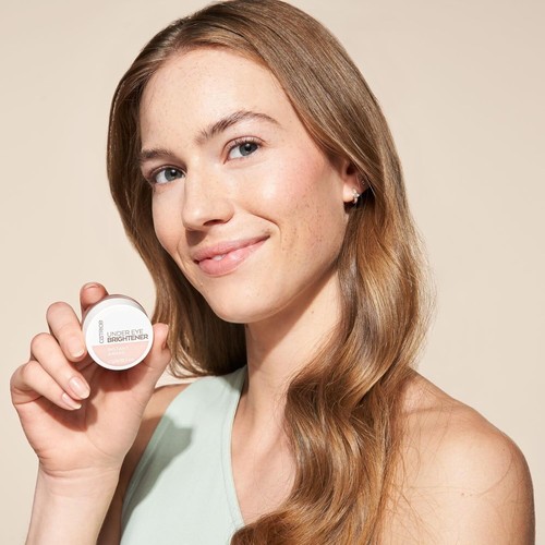 | under Eye Brightener | Conceal & Brighten Dark Circles | with Hyaluronic Acid - Picture 5 of 10