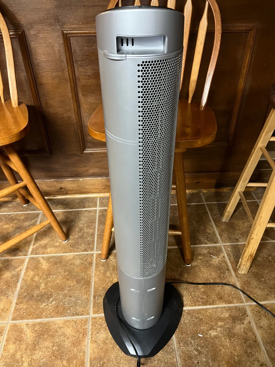 SEVILLE CLASSICS ULTRASLIMLINE 40 IN. OSCILLATING TOWER FAN GREY