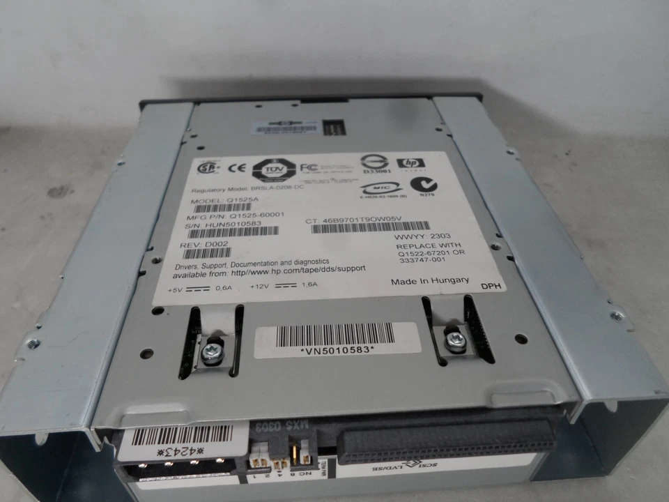 HP DAT72 DDS5 SCSI Q1522A Q1525A Q1525-60001 Q1525-67201 333747-001 Tape Drive - Image 3 of 3