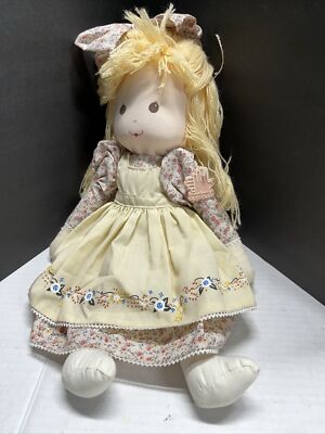 Vintage 14'' Ginger Doll Everyone Loves To Get Applause 1984